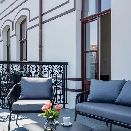 Des Brasseurs Hotel